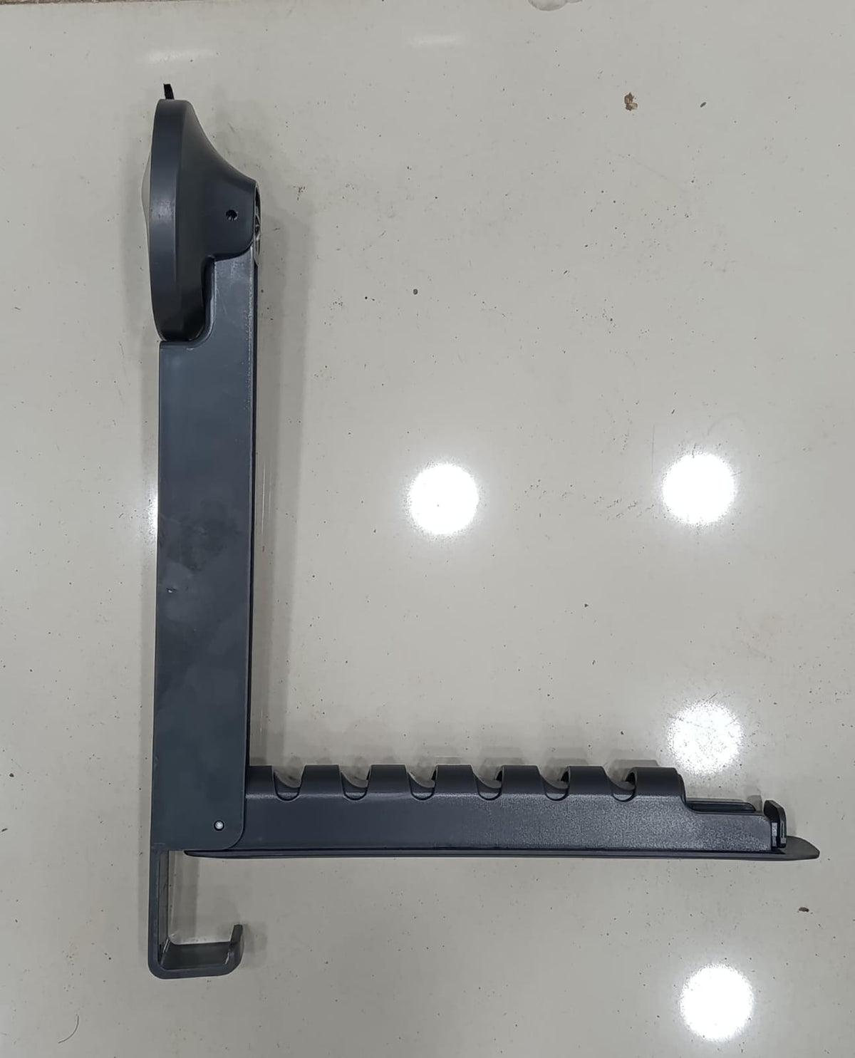 Folding Wall Mounted Clothes Drying Rack With Suction Cup