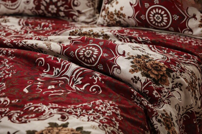 3D Crystal Cotton  Bedsheet Set –  Printed Double Bed Sheet with 2 Pipping Pillow Covers