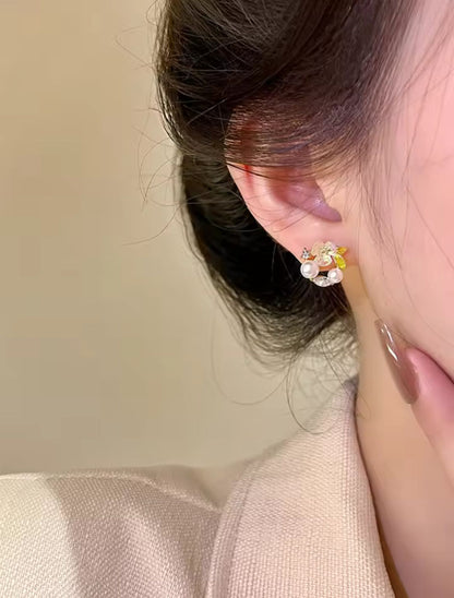 Korean Leaf Sparkling Pearl Earrings